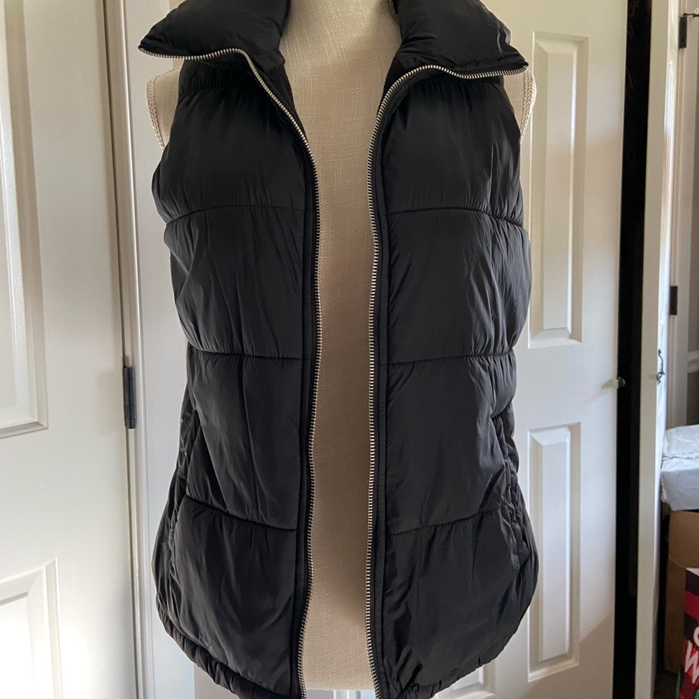 Vest black